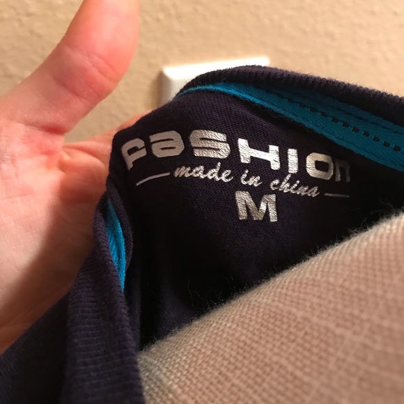 Amazon falcon or bald eagle eagle t shirt with lightning strike. - Picture 2 of 4